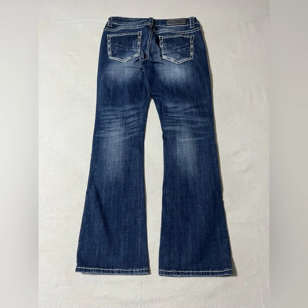 Rock & Roll Women’s 30x31.5‎ Rival Low Rise Boot Cut Cowgirl Distressed Jeans